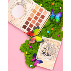 P.Louise A Brand New Chapter Palette Chapter Three product