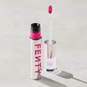 Fenty Beauty Icon Velvet Liquid Lipstick Pink Limo' Scene