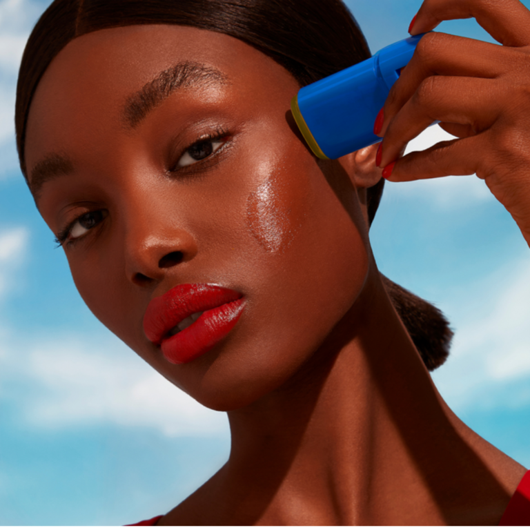 Shiseido Clear Sunscreen Stick SPF 50 buy in India